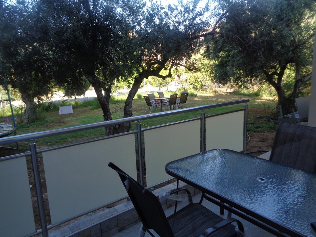 Creta Nostos Luxury Apartment Tsikalaria  外观 照片